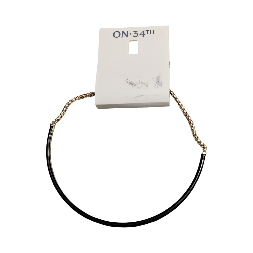 New On 34th Elegant Black Necklace with gold chain - Picture 4 of 7